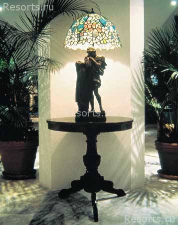 Dionysos Hotel 3